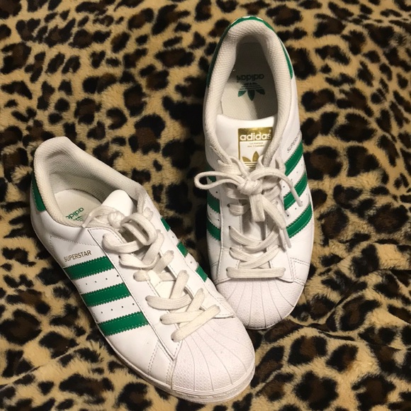 adidas superstar poshmark
